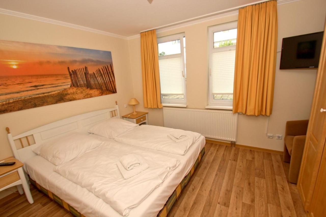 Mit Meerblick Und Balkon, Gratis Nutzung Vom Ahoi Erlebnisbad Und Sauna In Sellin - Meeresblick Fewo 35 Goehren  Zewnętrze zdjęcie