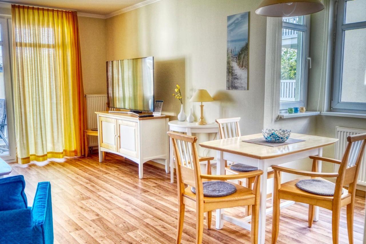 Mit Meerblick Und Balkon, Gratis Nutzung Vom Ahoi Erlebnisbad Und Sauna In Sellin - Meeresblick Fewo 35 Goehren  Zewnętrze zdjęcie